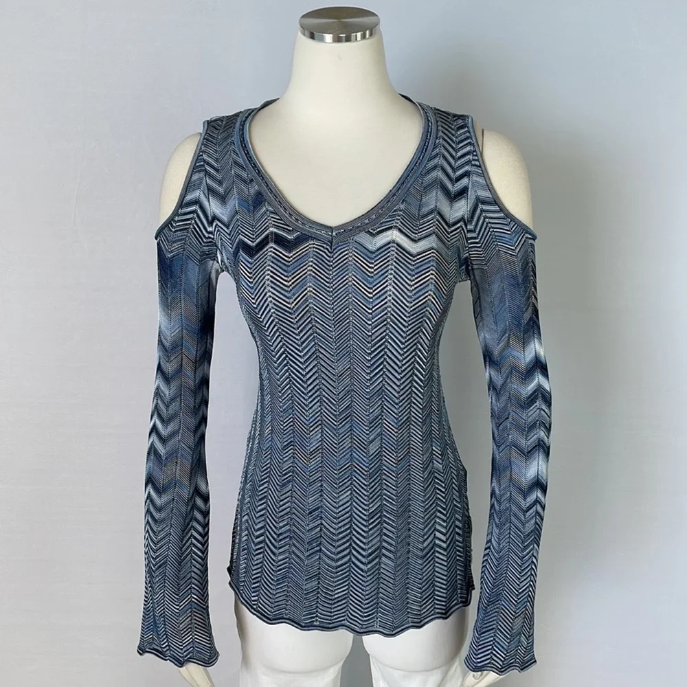 WHBM Blue Zigzag Open Shoulder Sweater X Small - Picture 3 of 10